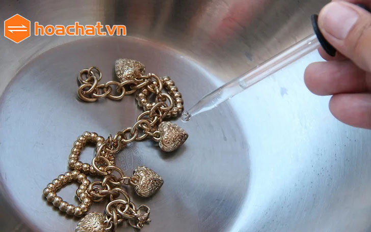 Kiểm tra vàng bằng Axit Nitric